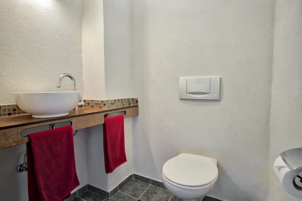 WC im Hotelzimmer